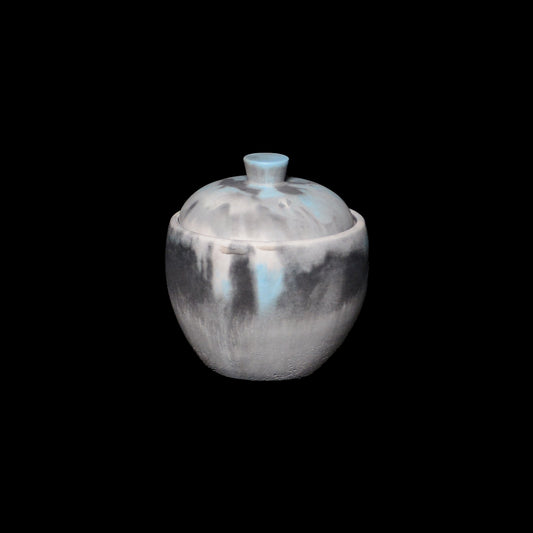 AQUARIUS - Candle Vessel (Cauldron with Lid)