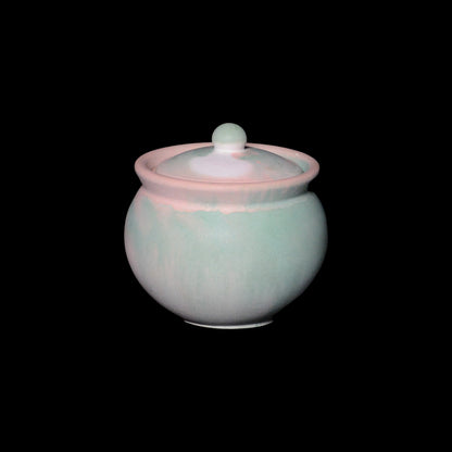 TAURUS - Candle Vessel (Cauldron with Lid)