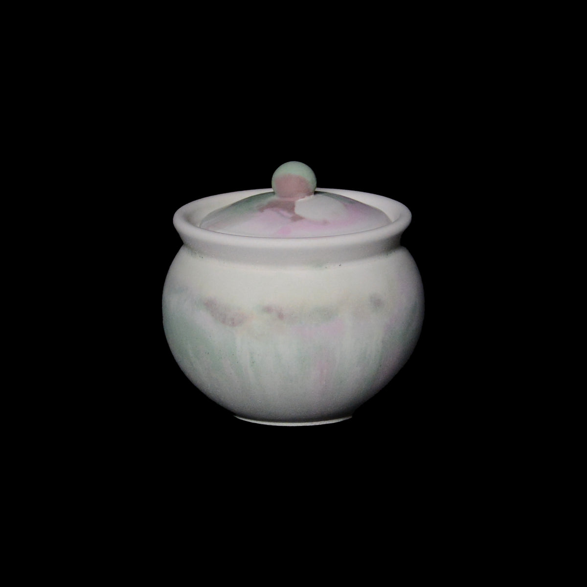 VIRGO - Candle Vessel (Cauldron with Lid)