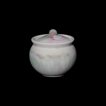 VIRGO - Candle Vessel (Cauldron with Lid)