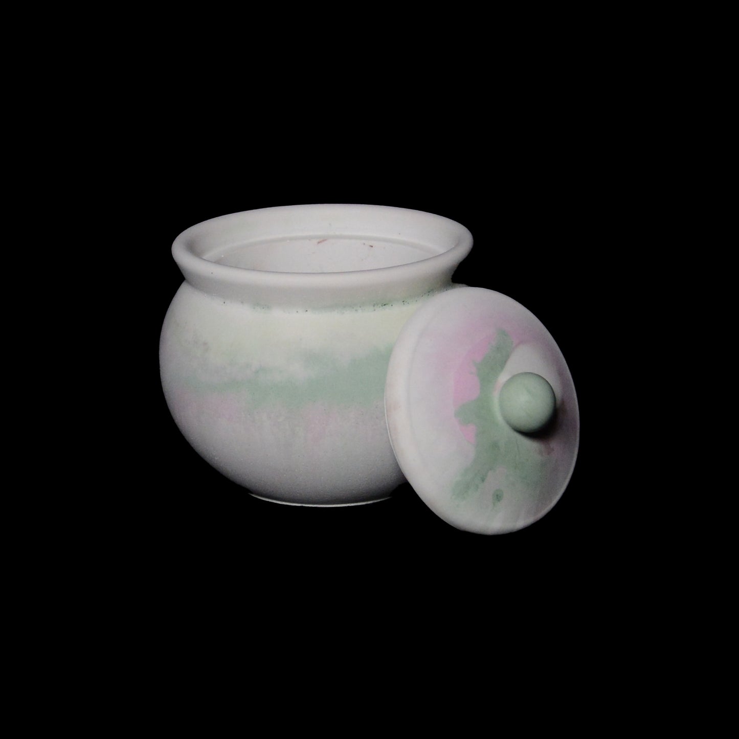 VIRGO - Candle Vessel (Cauldron with Lid)