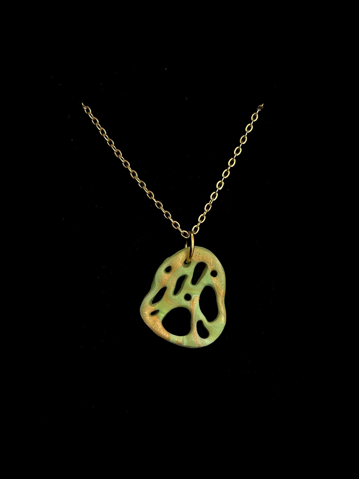 Pendant - VIRGO