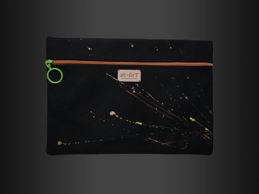 CAPRICORN - Pouch